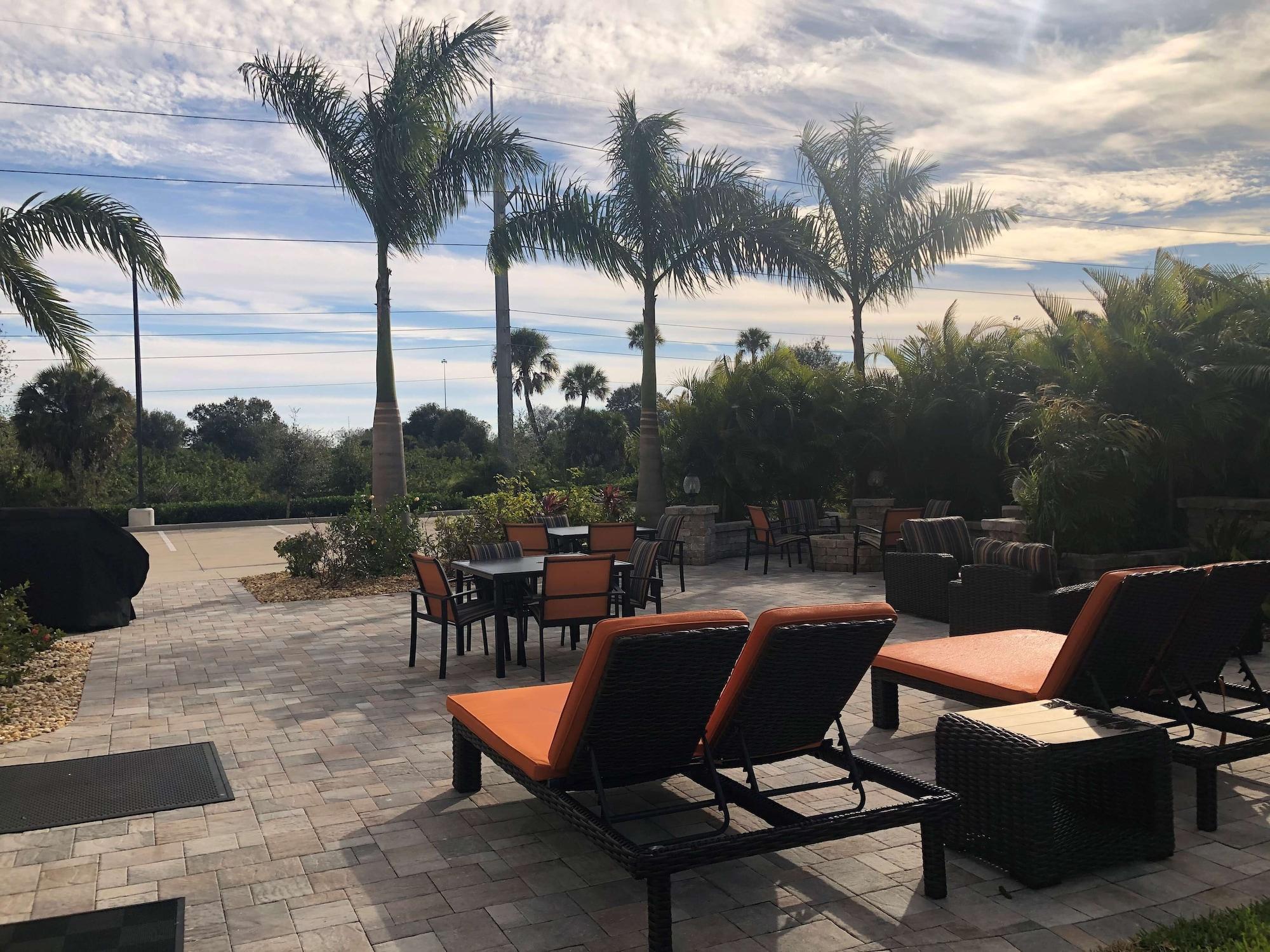 Ameniti Bay - Western Signature Collection Hotel 2*