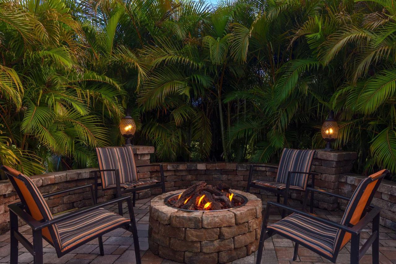 Ameniti Bay - Western Signature Collection 2*