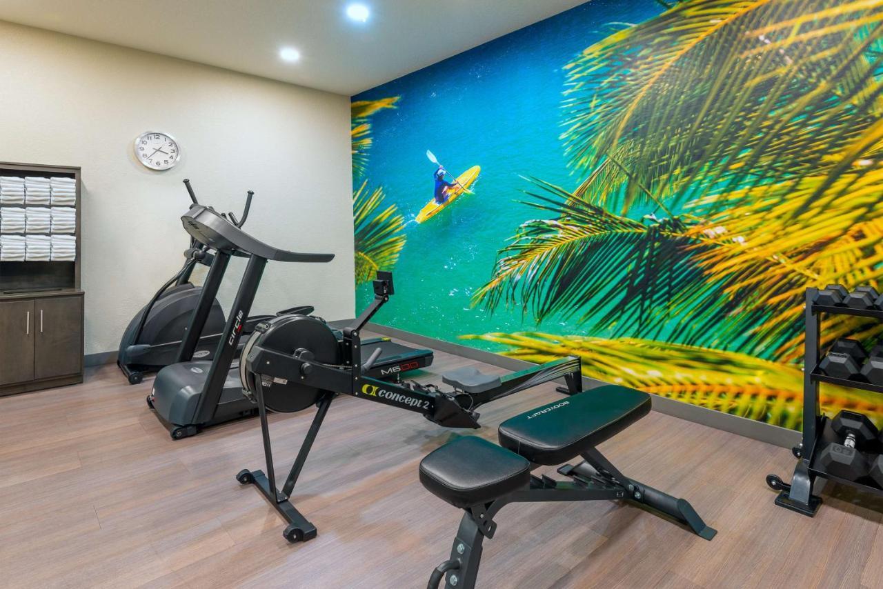 Ameniti Bay - Western Signature Collection Hotel Fruitville